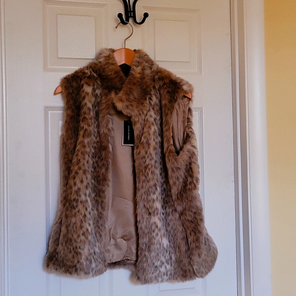 Banana Republic Brown Leopard Faux Fur Vest - Picture 1 of 4